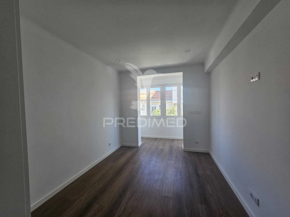 Apartamento T2 para Venda em Venteira Foto 10