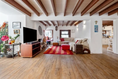 Moradia T5 para Venda em Carcavelos e Parede