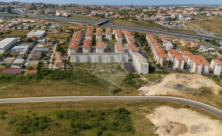 Terreno para Venda em Queluz e Belas