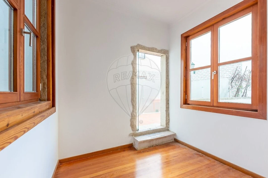 Apartamento T2 para Venda em Santa Maria Maior Foto 26