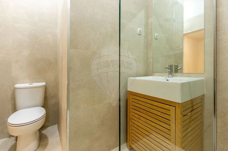Apartamento T2 para Venda em Santa Maria Maior Foto 22