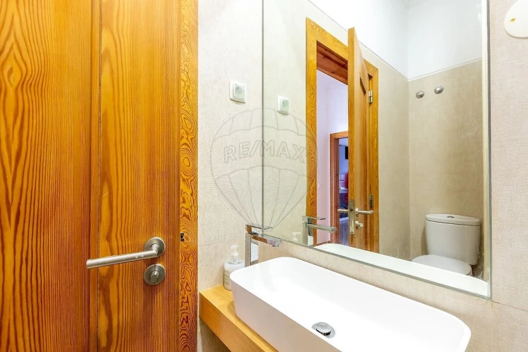 Apartamento T2 para Venda em Santa Maria Maior Foto 16