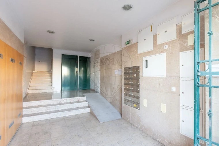 Apartamento T2 para Venda em Santa Maria Maior Foto 33