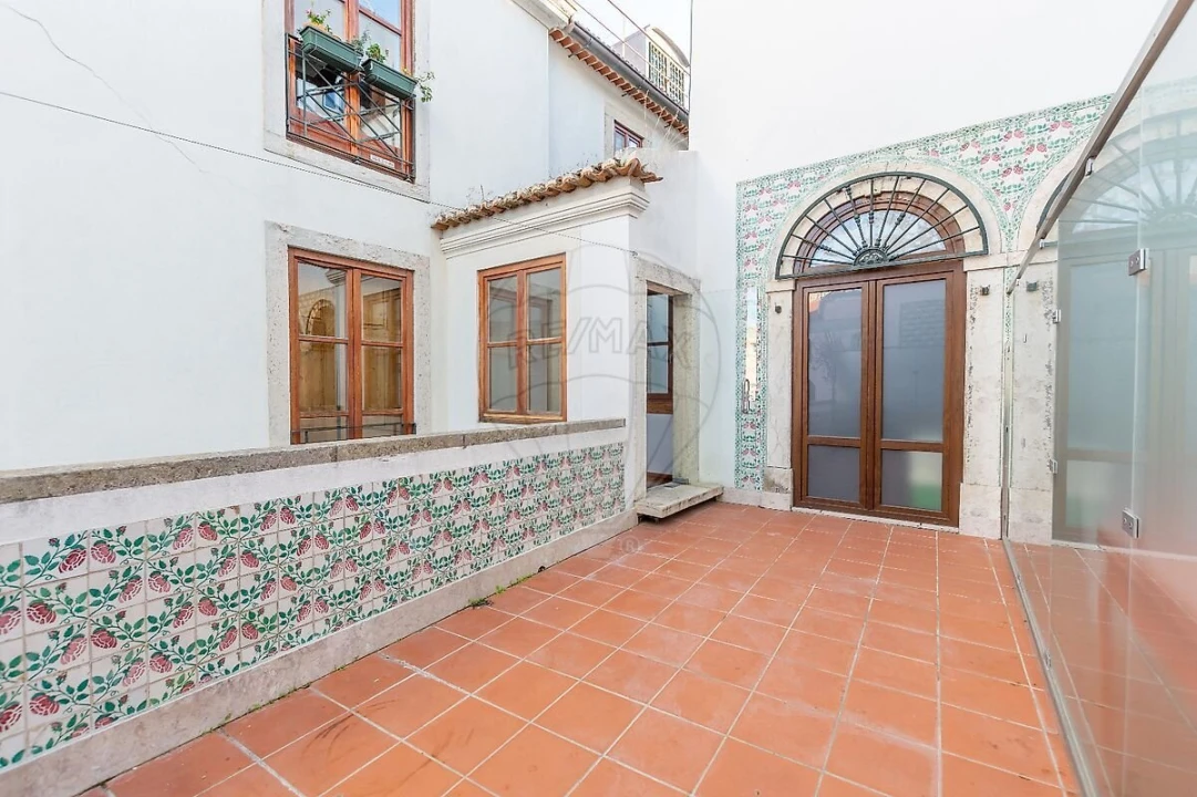Apartamento T2 para Venda em Santa Maria Maior Foto 28