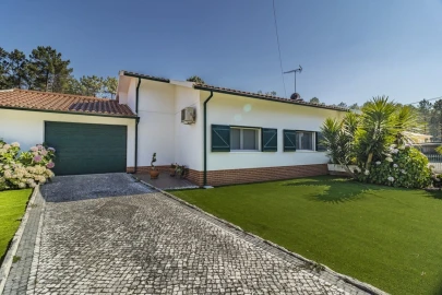 Armazém para Venda em Pataias e Martingança