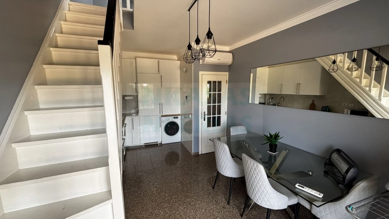 Apartamento T2 para Venda em Alvor Foto 3