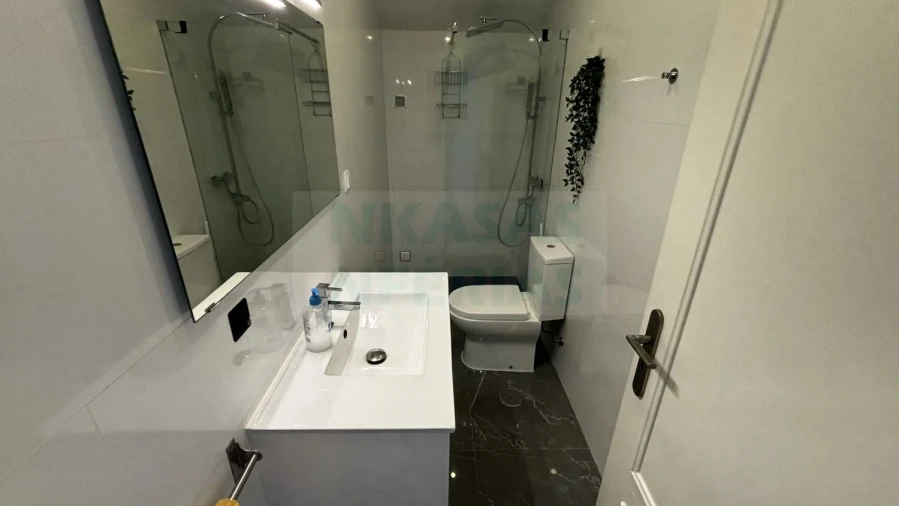 Apartamento T2 para Venda em Alvor Foto 9