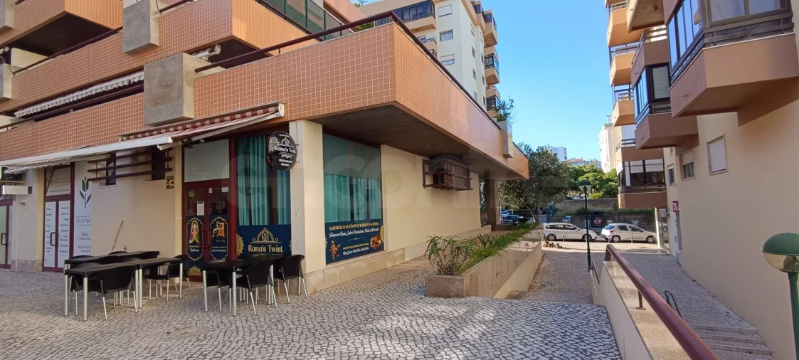 Loja para Trespasse em Oeiras e São Julião da Barra, Paço de Arcos e Caxias Foto 19