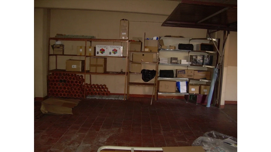 Garagem para Venda em Almada, Cova da Piedade, Pragal e Cacilhas Foto 2