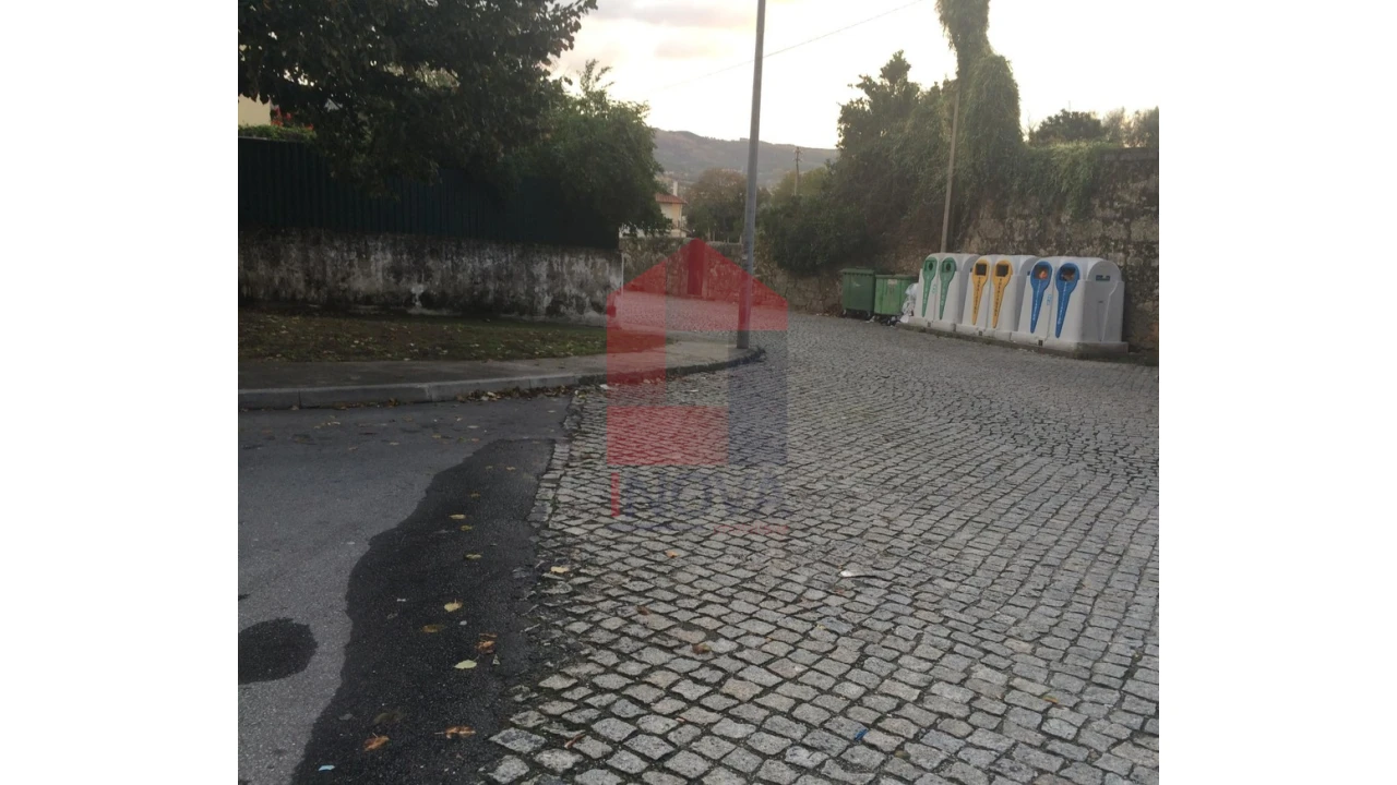 Loja para Venda em Ferreiros, Prozelo e Besteiros Foto 9