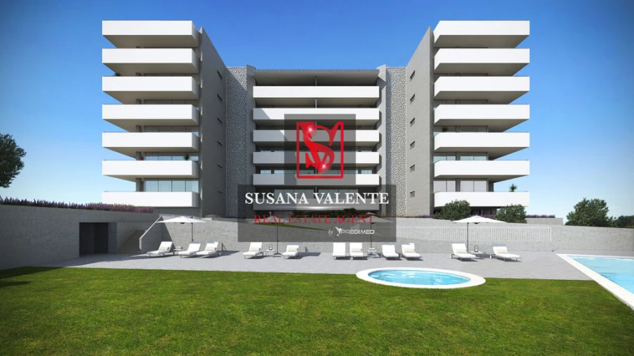 Apartamento T3 para Venda em Bensafrim e Barão de São João Foto 2