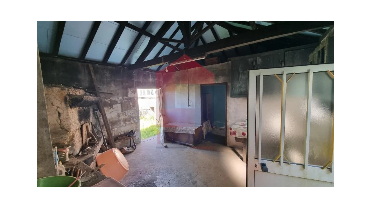 Moradia T1 para Venda em Cibões e Brufe Foto 11