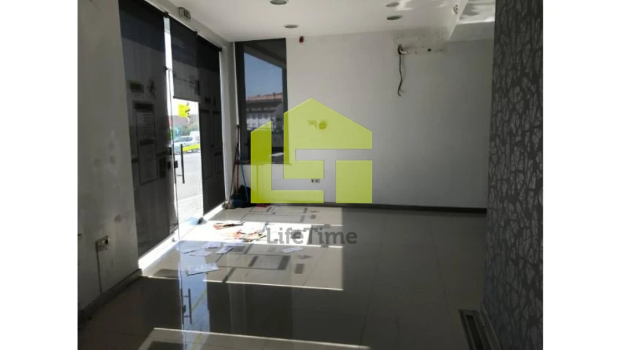 Loja para Venda em Valpaços e Sanfins Foto 2