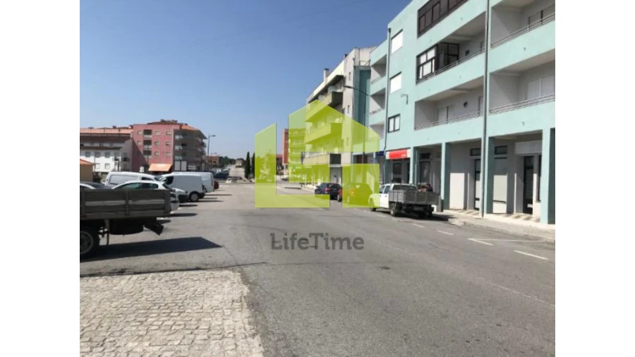 Loja para Venda em Valpaços e Sanfins Foto 6