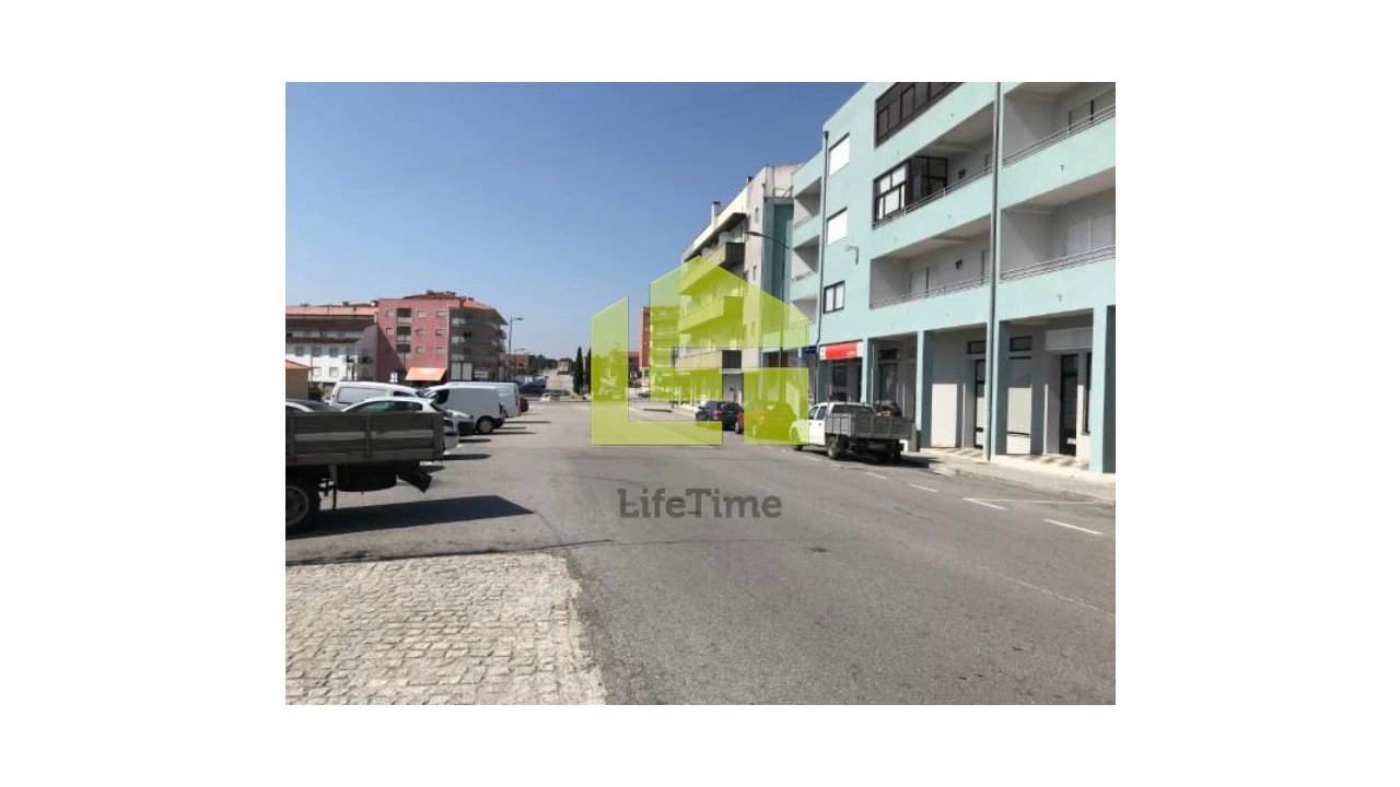 Loja para Venda em Valpaços e Sanfins Foto 6