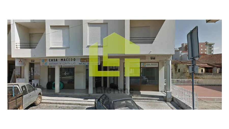 Armazém para Venda em Macedo de Cavaleiros Foto 3