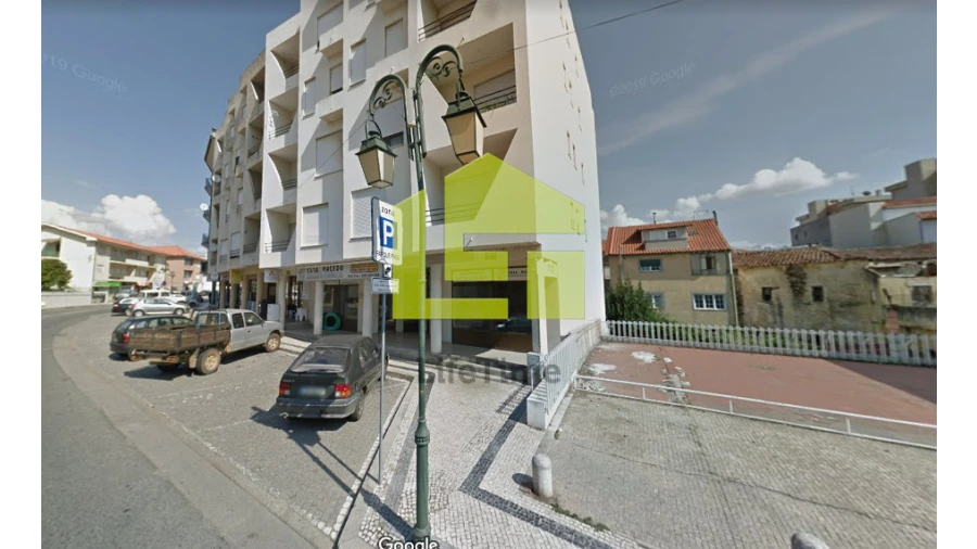 Armazém para Venda em Macedo de Cavaleiros Foto 2