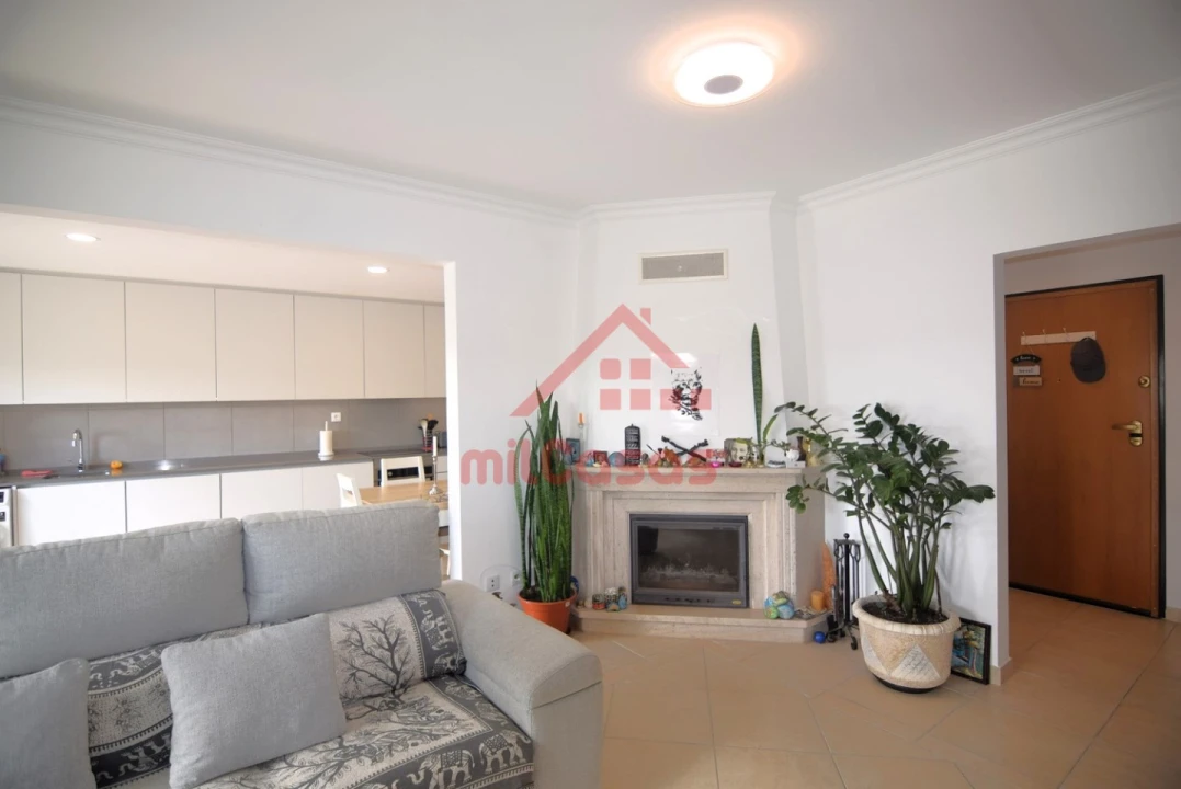 Apartamento T1 para Venda em Ericeira Foto 4
