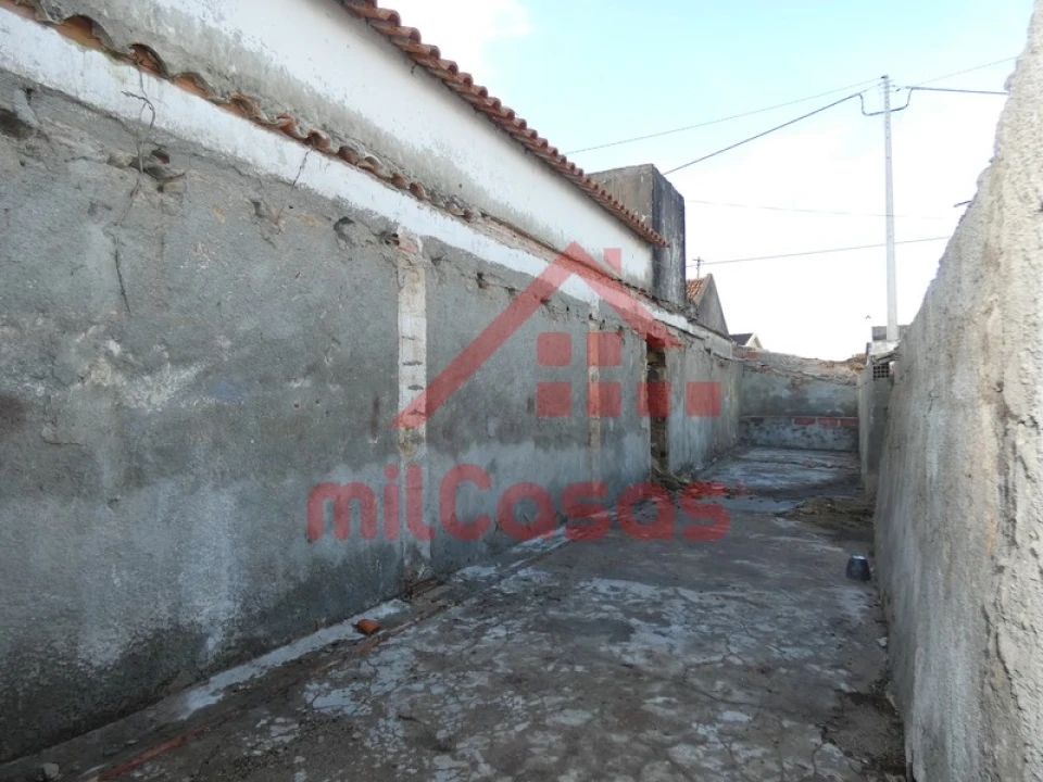 Moradia T2 para Venda em Carvalhal Foto 27