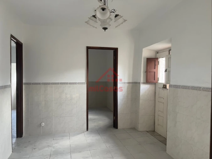 Moradia T2 para Venda em Carvalhal Foto 7