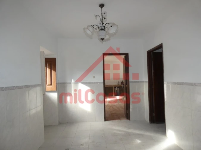 Moradia T2 para Venda em Carvalhal Foto 19