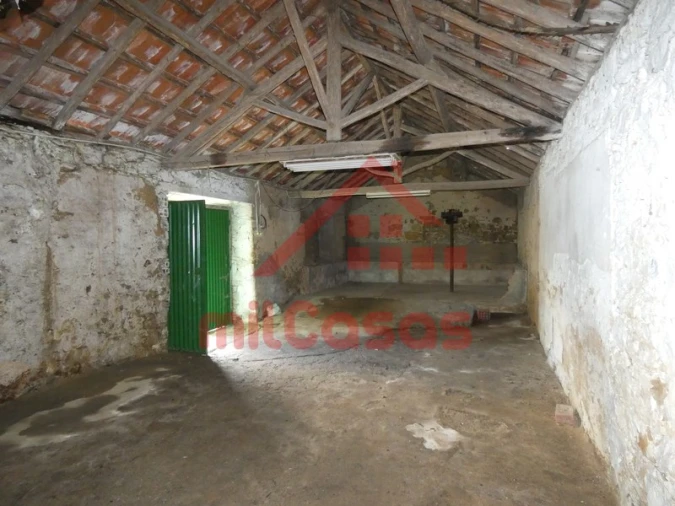 Moradia T2 para Venda em Carvalhal Foto 24