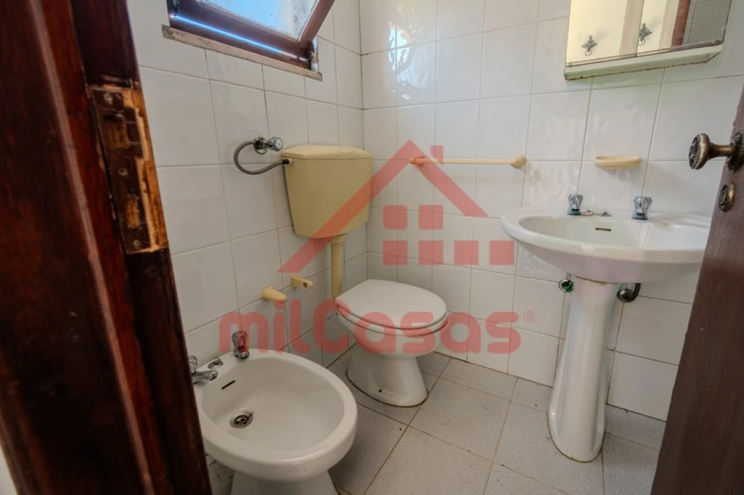 Moradia T4 para Venda em Sobral de Monte Agraço Foto 36