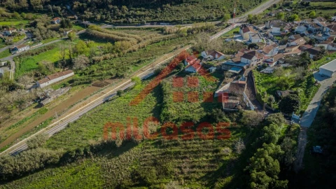 Moradia T4 para Venda em Sobral de Monte Agraço