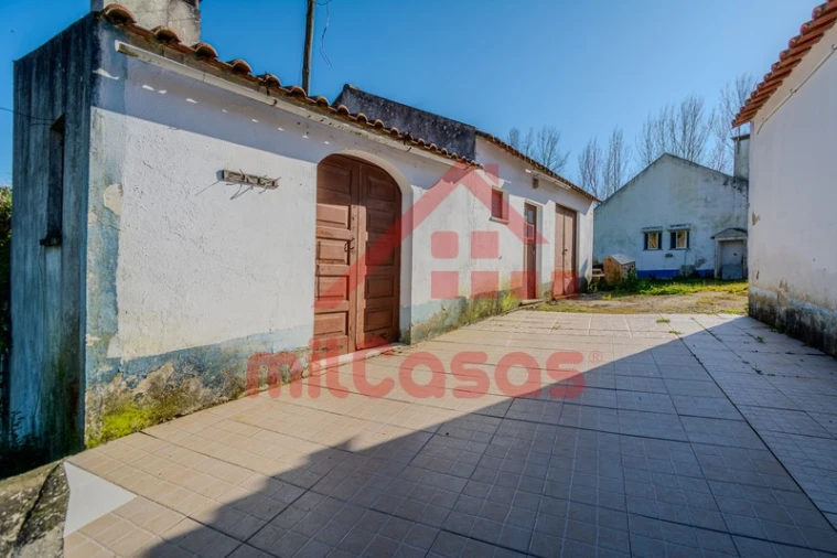 Moradia T4 para Venda em Sobral de Monte Agraço Foto 8