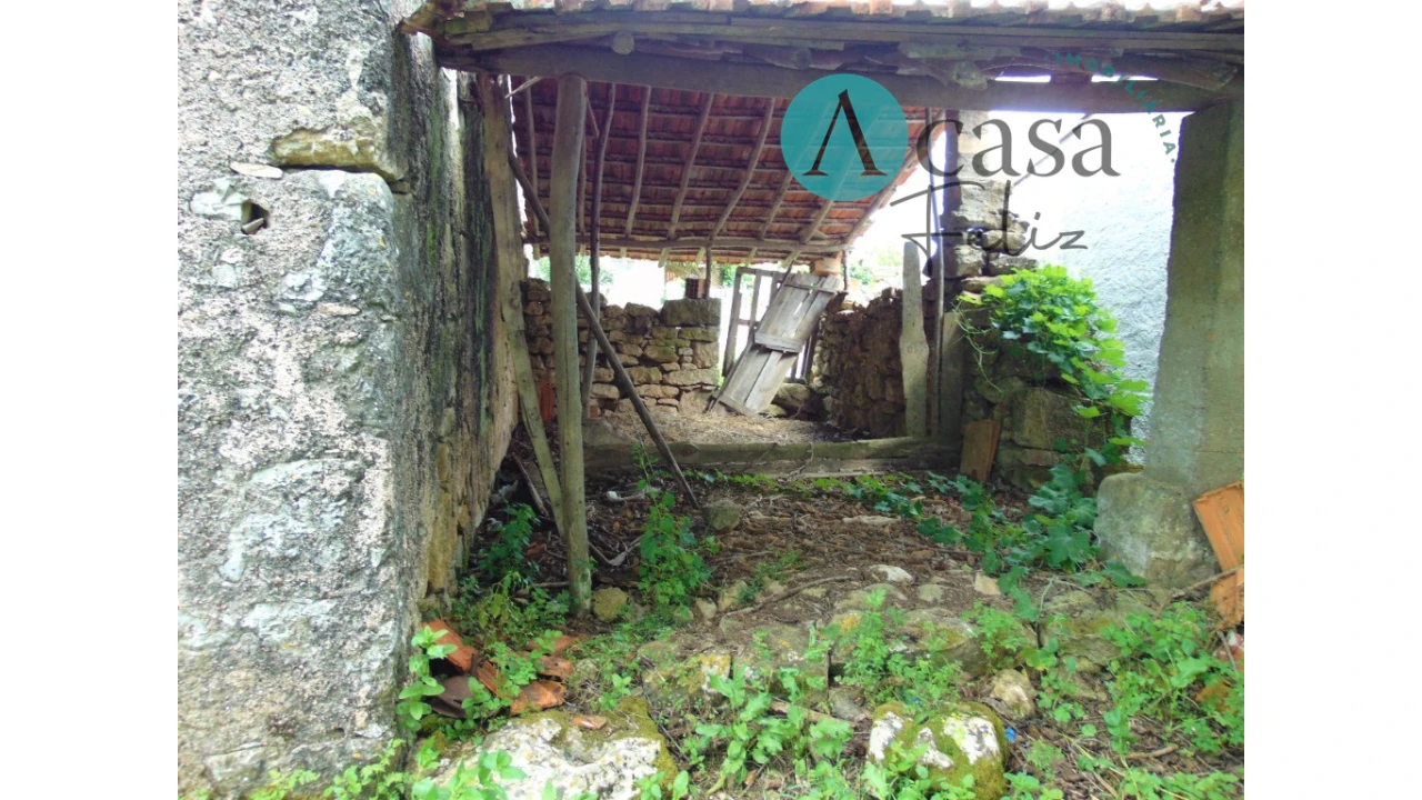 Moradia T2 para Venda em Nossa Senhora do Pranto Foto 7