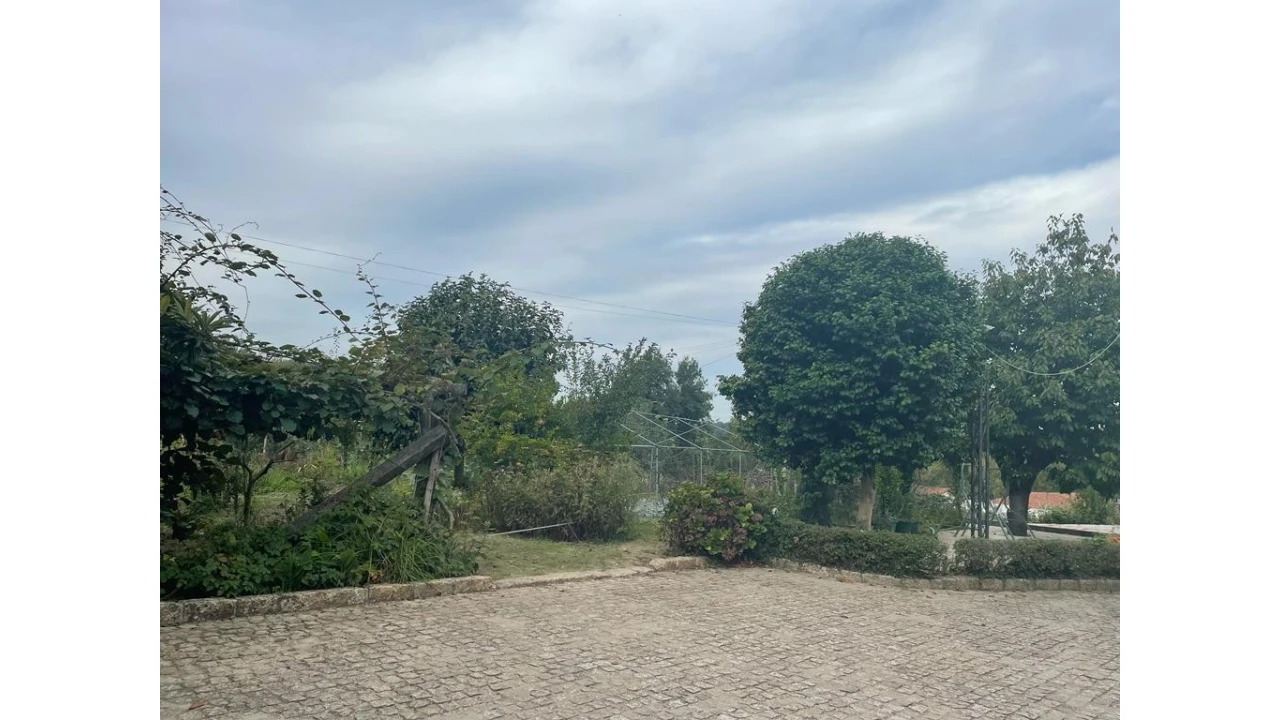 Moradia T5 para Venda em São Tomé de Negrelos Foto 7