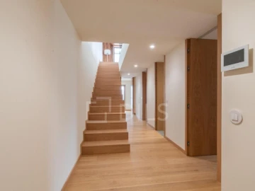 Apartamento T2 para Venda em Cedofeita, Santo Ildefonso, Sé, Miragaia, São Nicolau e Vitória