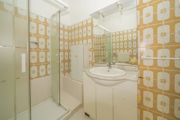 Apartamento T1 para Venda em Setubal (São Sebastião) Foto 16