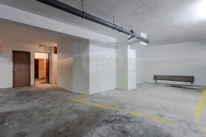 Apartamento T1 para Venda em Paranhos