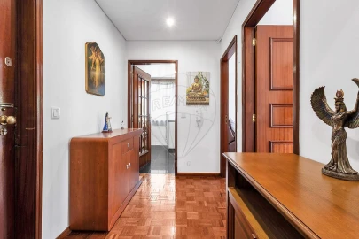 Apartamento T1 para Venda em Paranhos