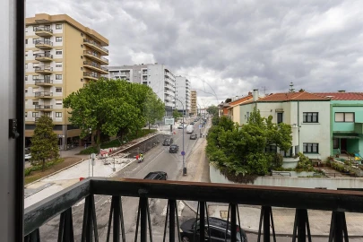 Apartamento T1 para Venda em Paranhos