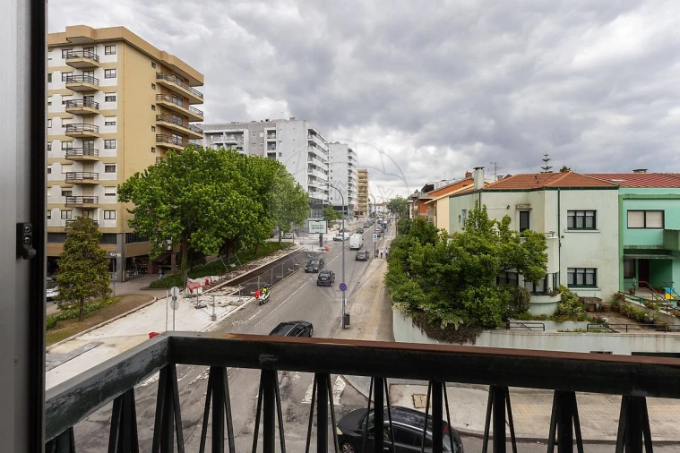 Apartamento T1 para Venda em Paranhos Foto 20