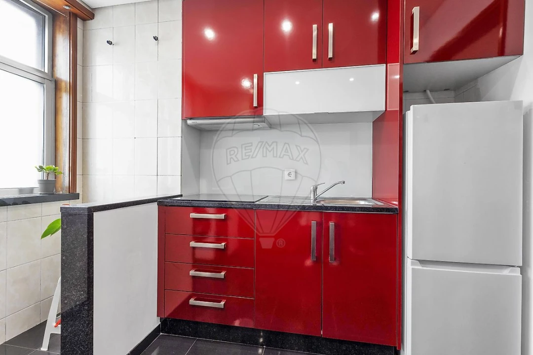 Apartamento T1 para Venda em Paranhos Foto 2