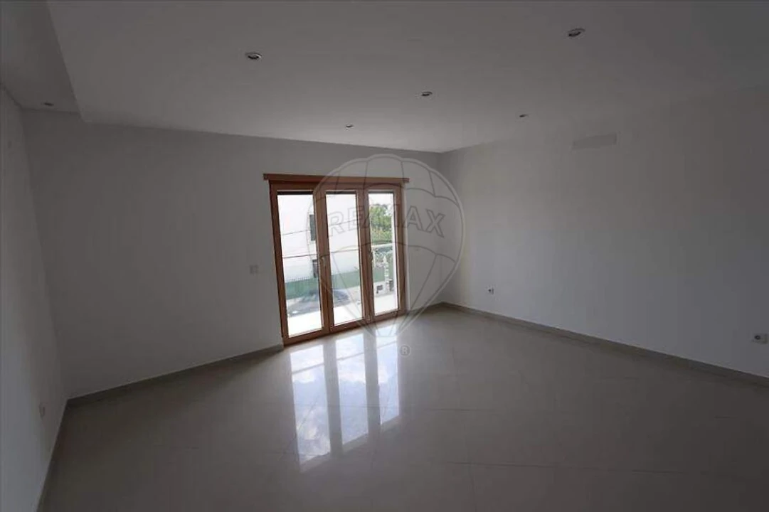Apartamento T3 para Venda em Pinhal Novo Foto 4