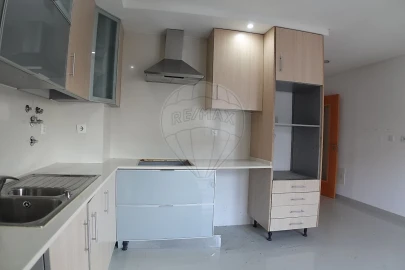 Apartamento T3 para Venda em Pinhal Novo