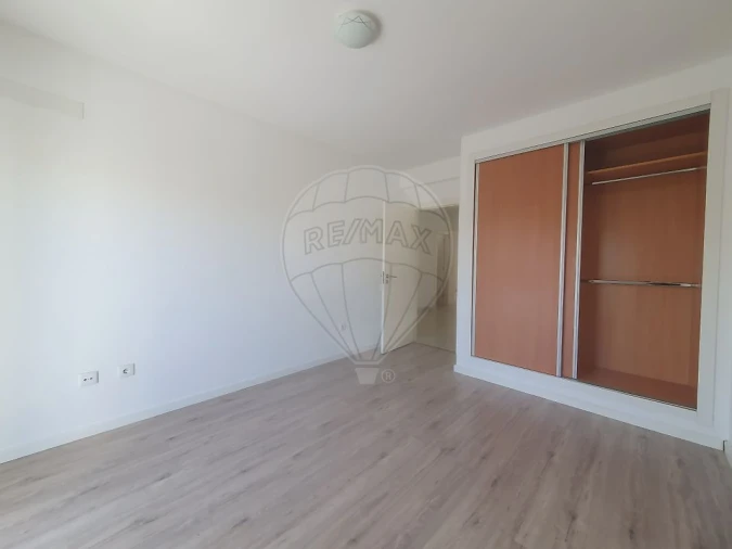 Apartamento T3 para Venda em Pinhal Novo Foto 21