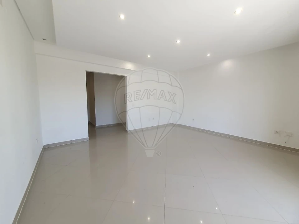 Apartamento T3 para Venda em Pinhal Novo Foto 5