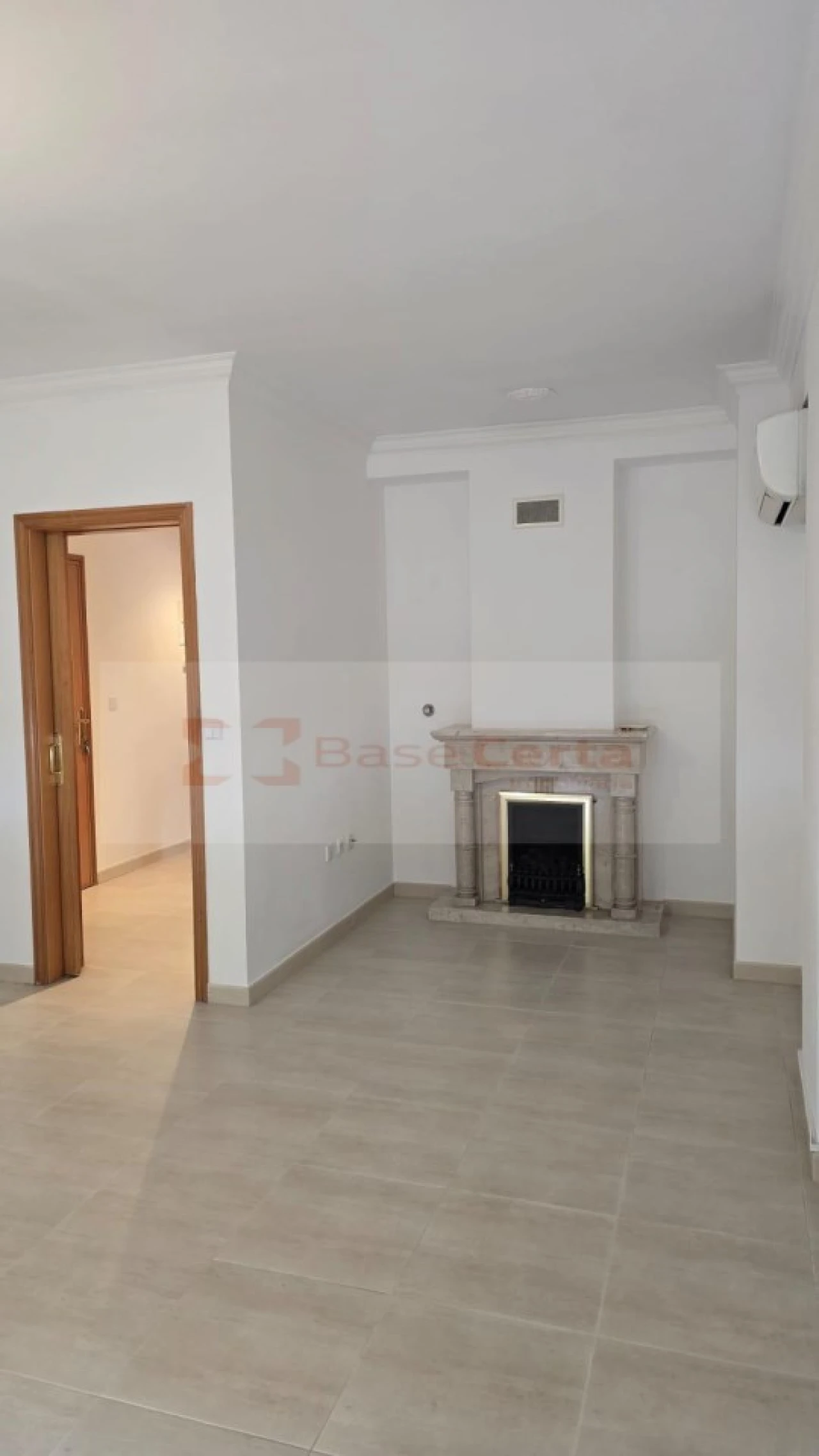 Apartamento T1 para Venda em Vialonga Foto 3