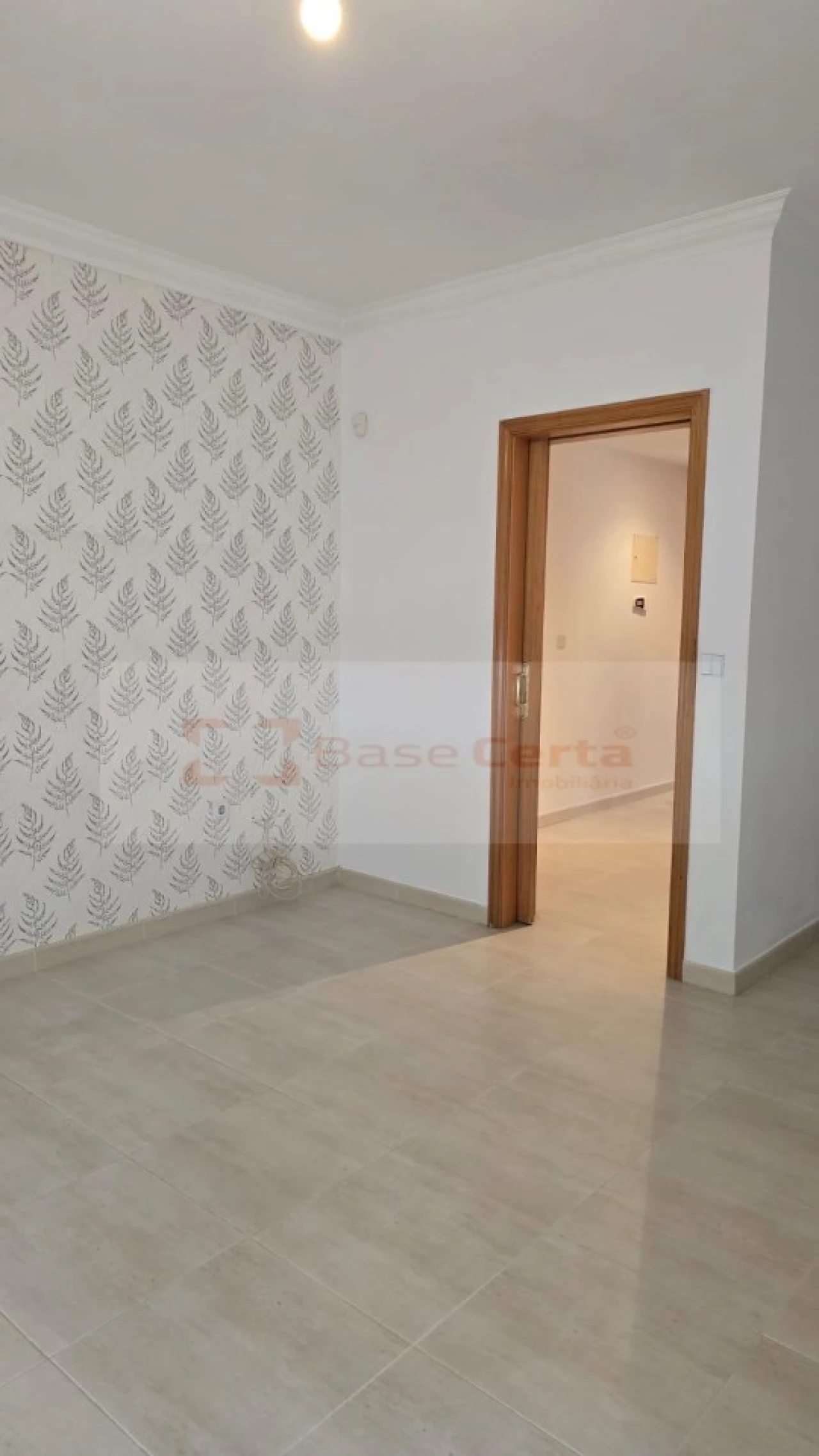 Apartamento T1 para Venda em Vialonga Foto 10