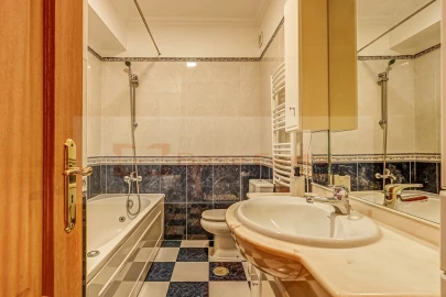 Apartamento T1 para Venda em Vialonga