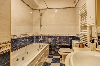 Apartamento T1 para Venda em Vialonga