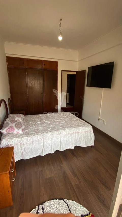 Apartamento T3 para Venda em Agualva e Mira-Sintra