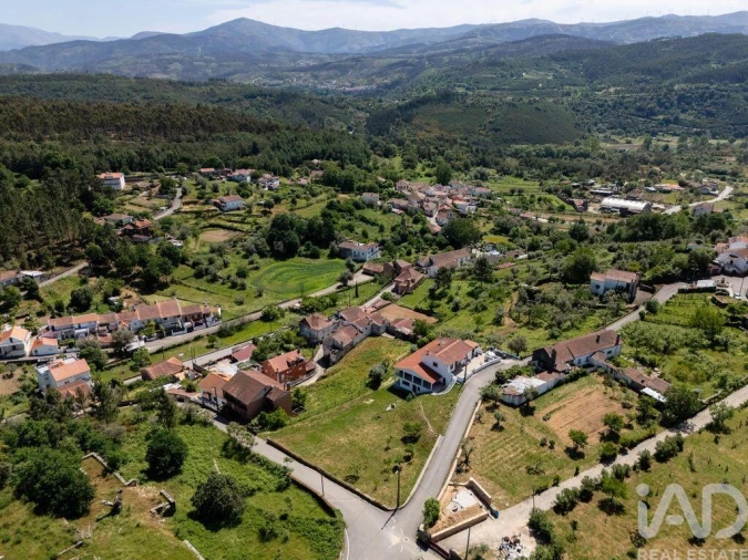 Moradia T5 para Venda em Côja e Barril de Alva Foto 36