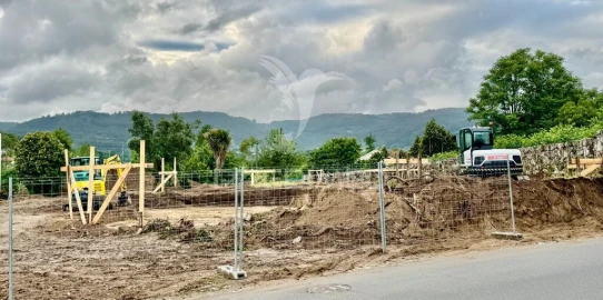 Moradia T3 para Venda em Sande (São Martinho)