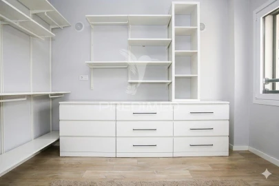Apartamento T2 para Venda em Santo António dos Cavaleiros e Frielas